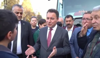 Ali Babacan, Ekonomik Sıkıntıları Dile Getiren Öğrenciyle Diyalog Kurdu